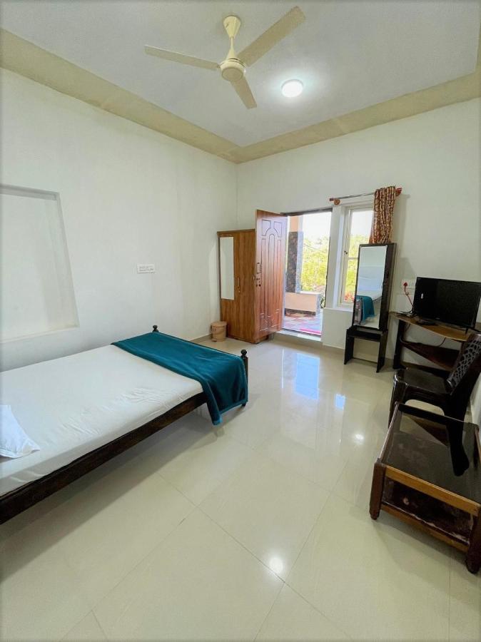 Hiddenvalley Stays - Nethra Madikeri Luaran gambar